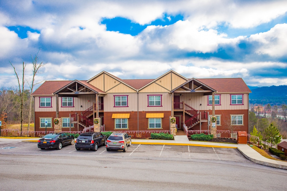 The Lodges At The Great Smoky Mountains 25/41