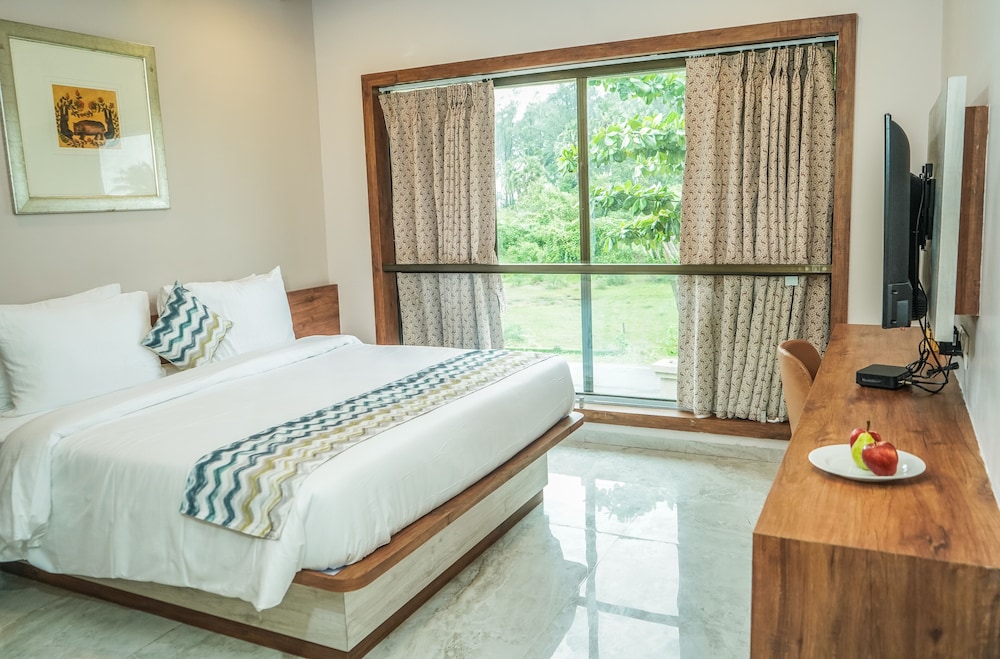 Nest Beacon Hotel Daman 19/33