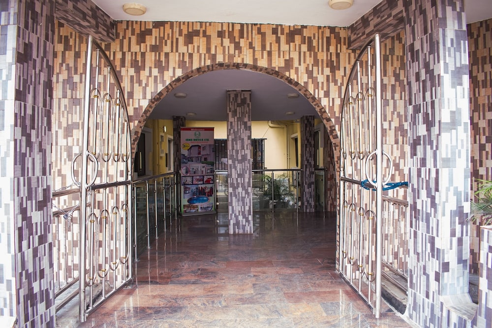 Isno Hotels Lagos 8/35
