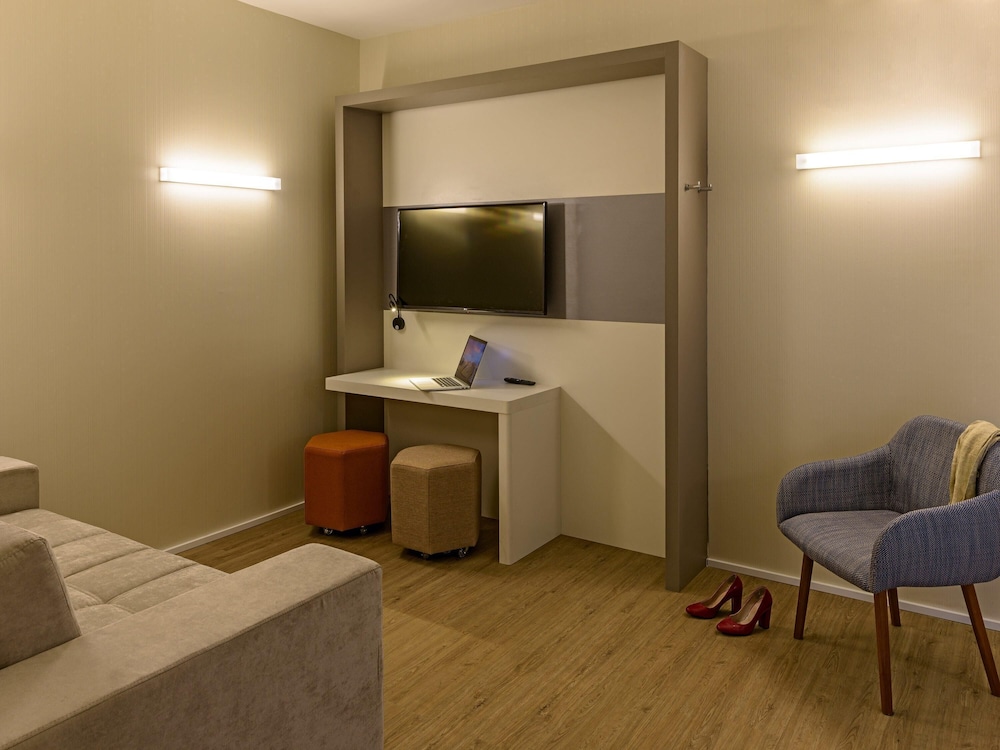 Mercure Sao Paulo Barra Funda 49/69