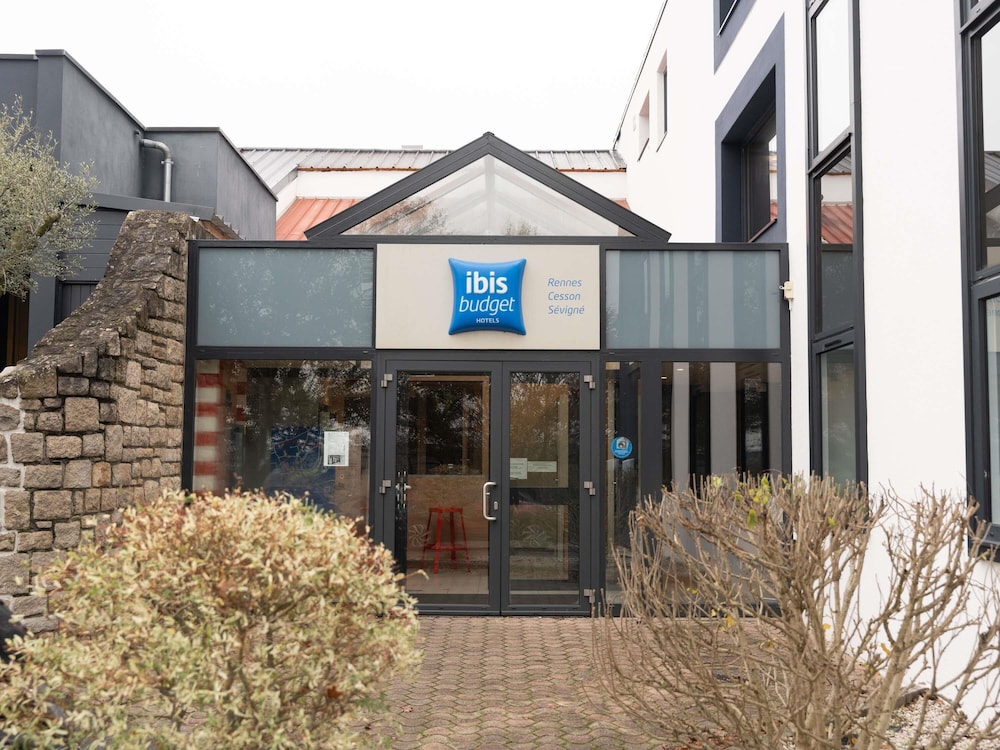 Ibis Budget Rennes Cesson 58/63