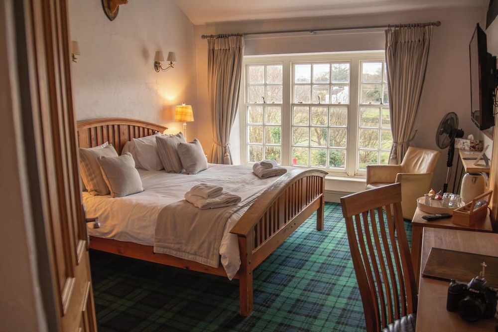 The Brown Horse Inn 17/50