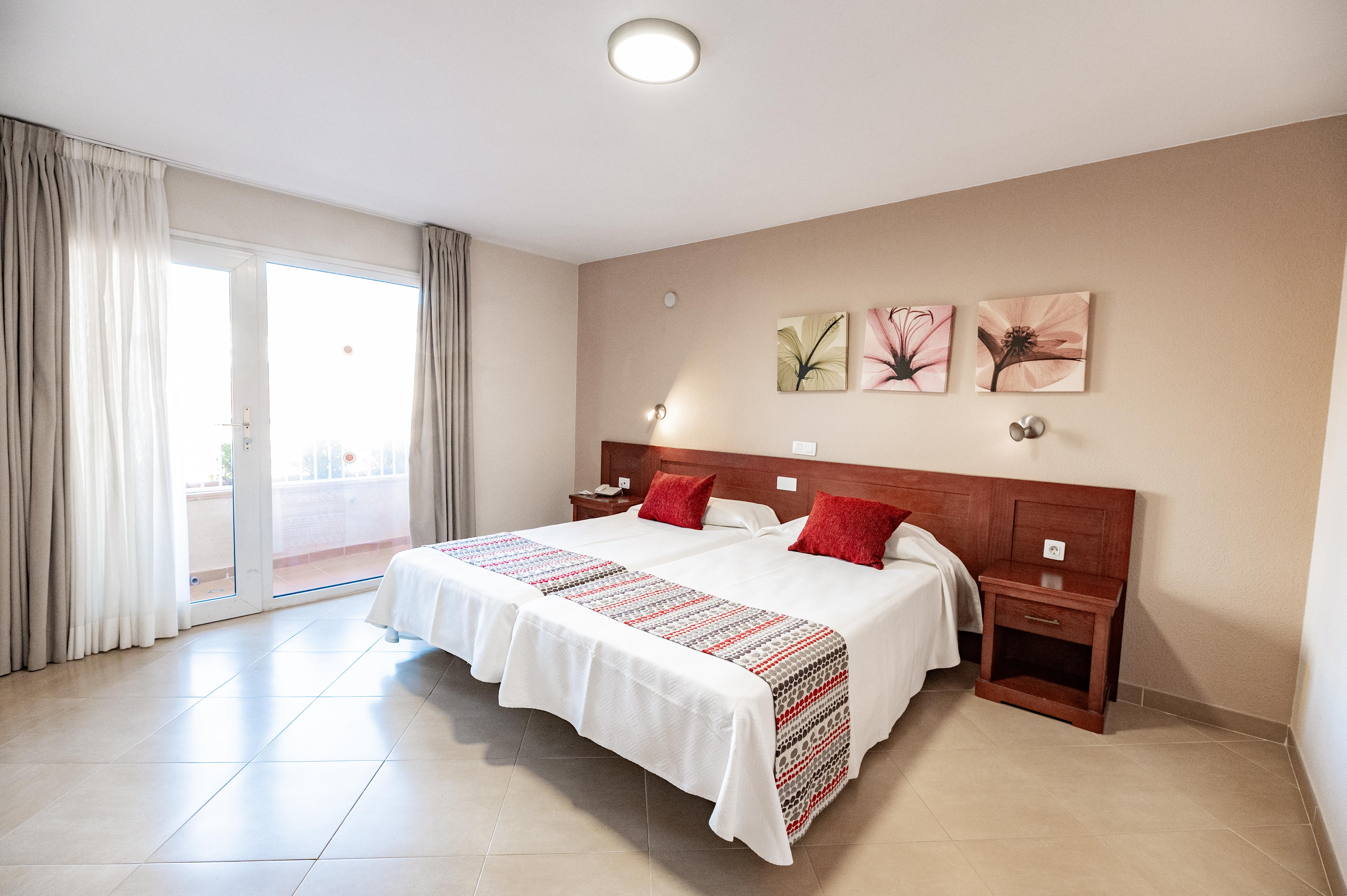 1 Bedroom, Apartment, Balcony or Terrace
