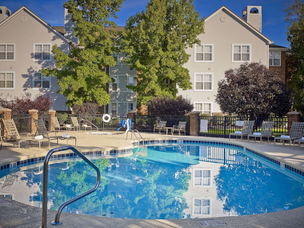 Sonesta Es Suites Cincinnati - Sharonville East 1/34