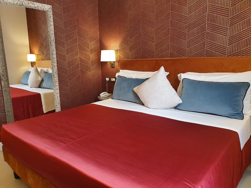 Hotel Maxim 23/72
