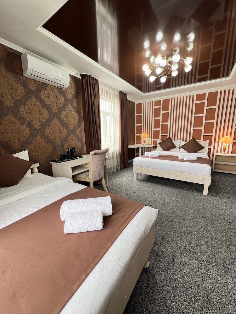 Hotel Kausar 20/37