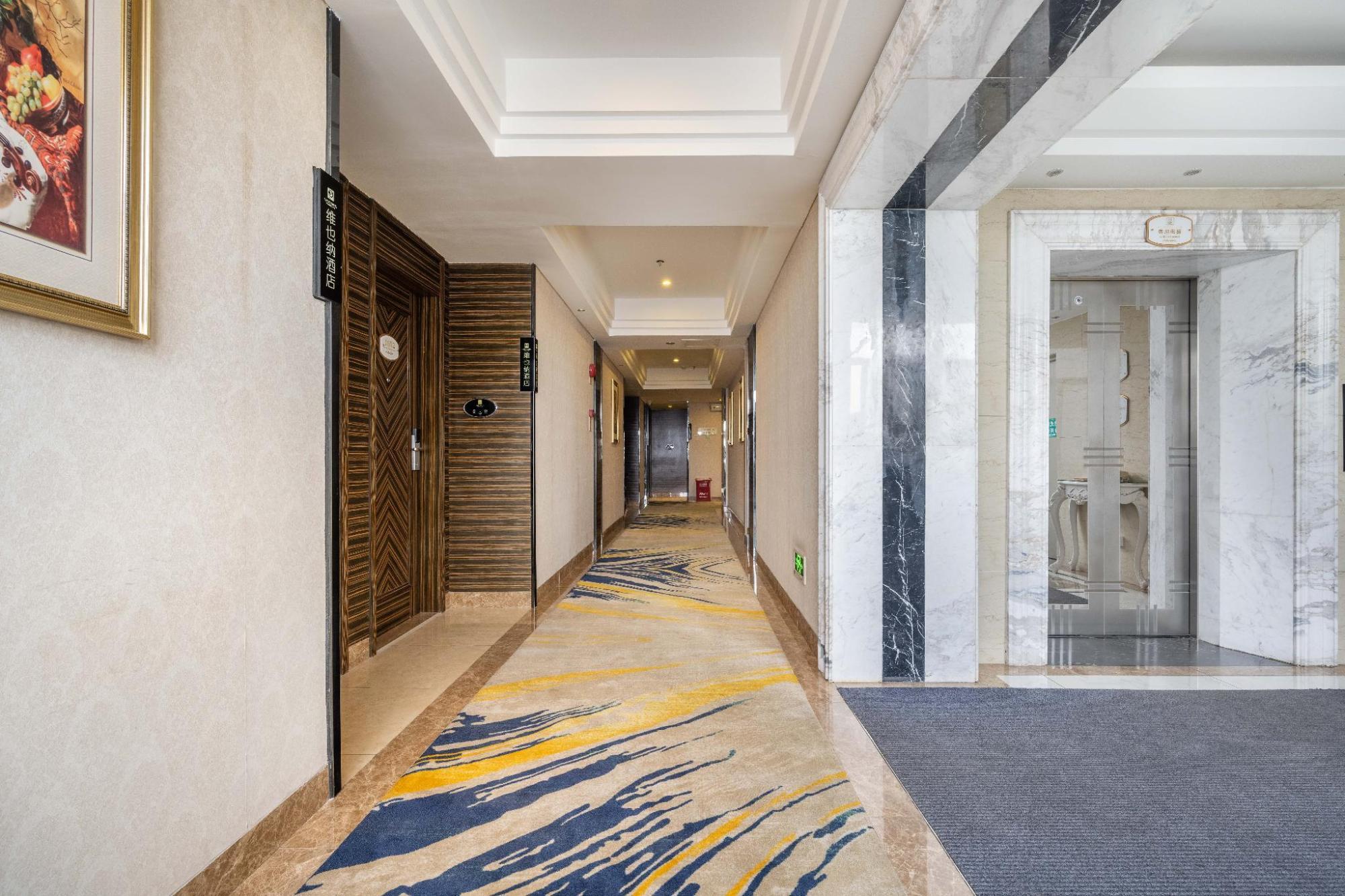 Vienna 3 Best Hotel (Dongguan Liaobu Shida Road) 22/55
