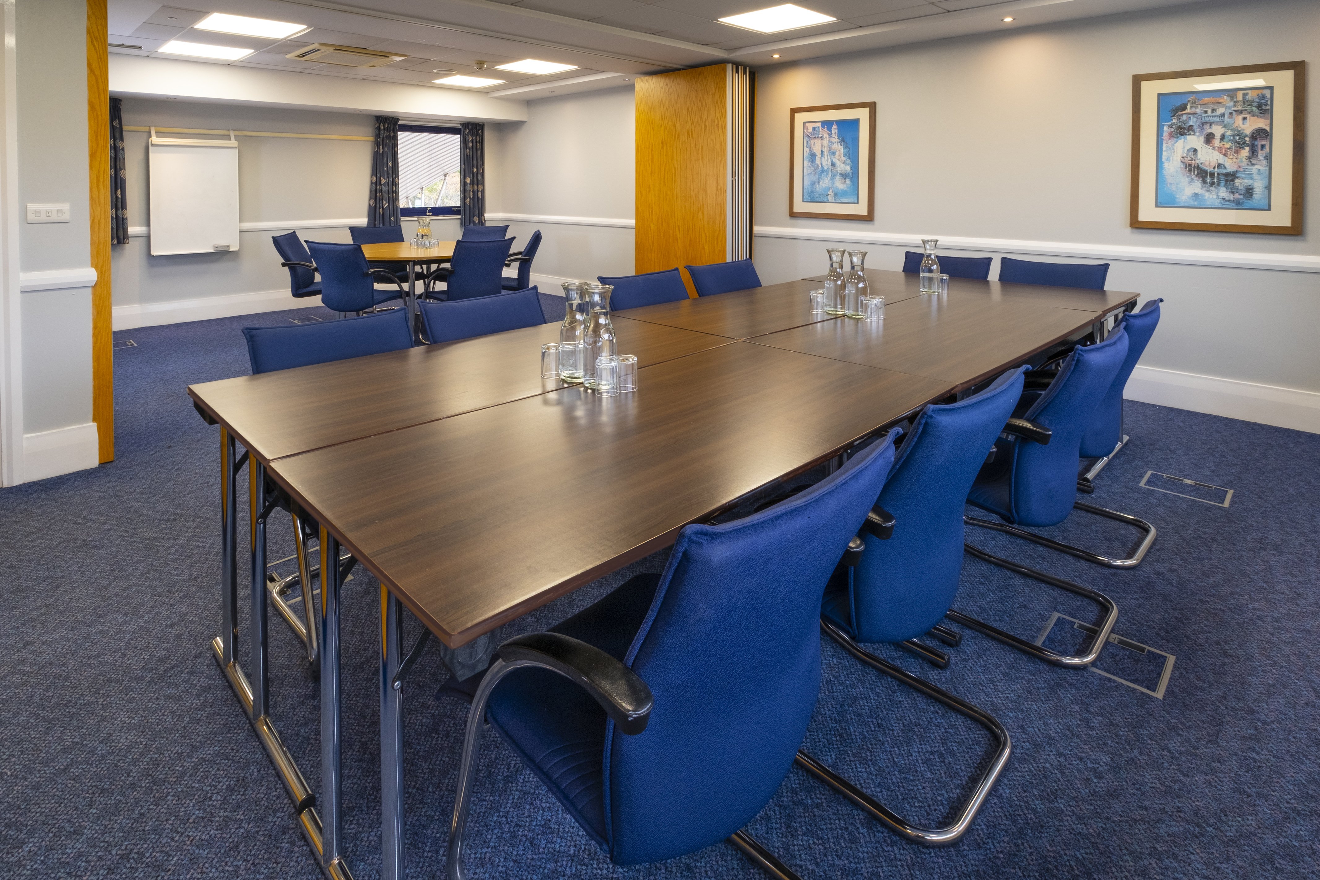 Holiday Inn Express Northampton - South, an IHG Hotel 61/64