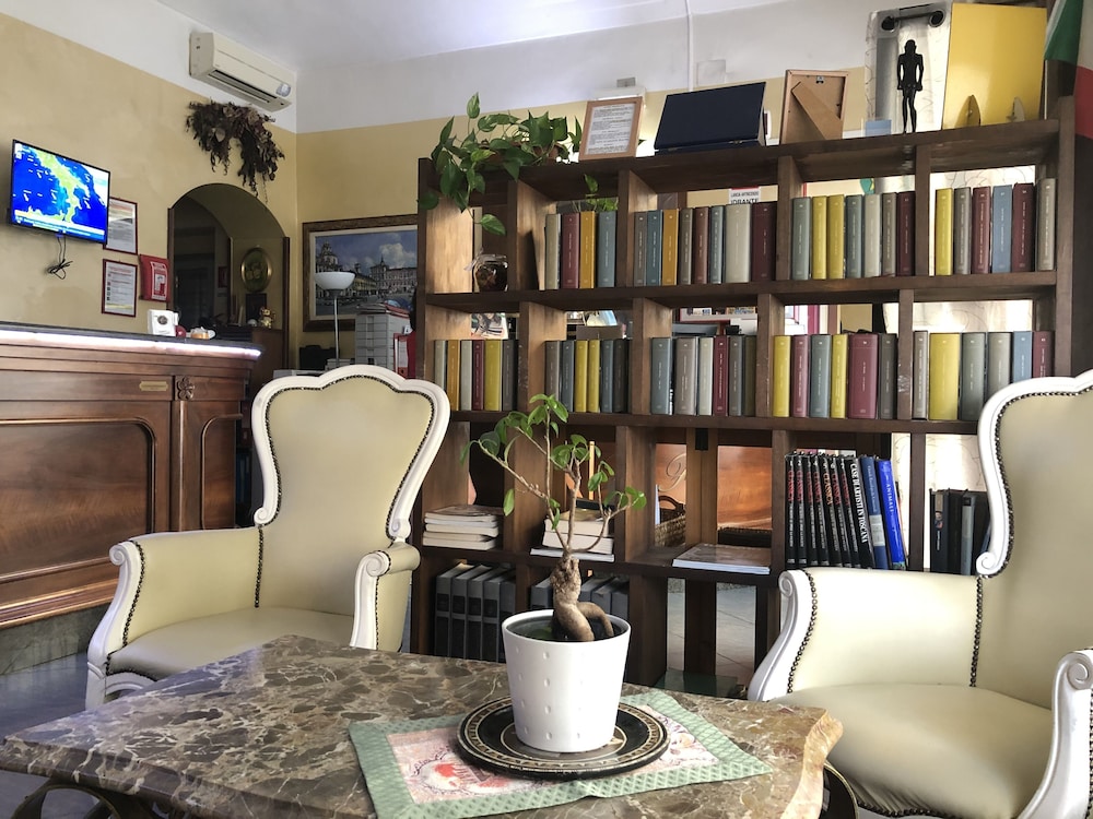 Hotel Ferrucci 13/19