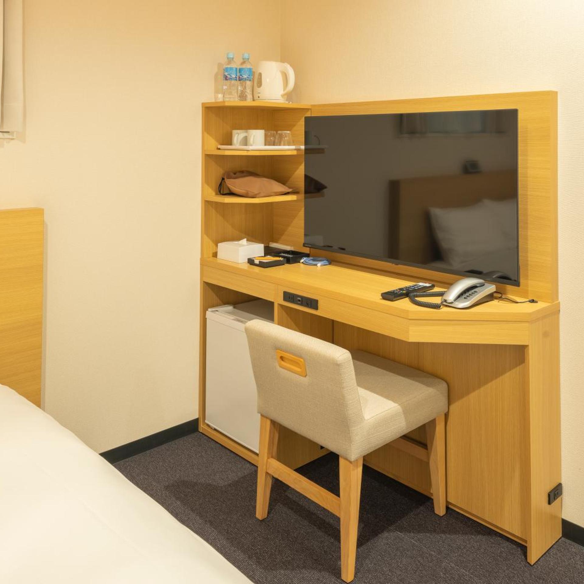 Tosei Hotel COCONE Kamata 40/50