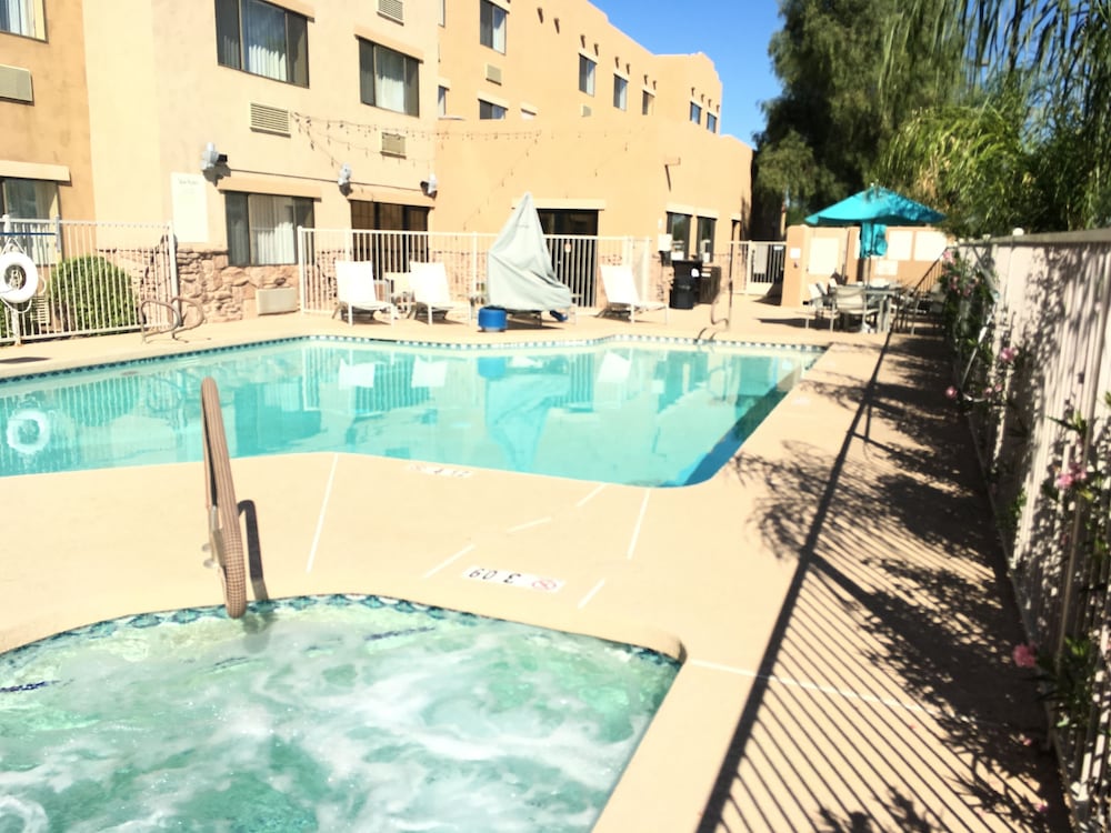 Red Lion Inn and Suites Goodyear Phoenix 1/36