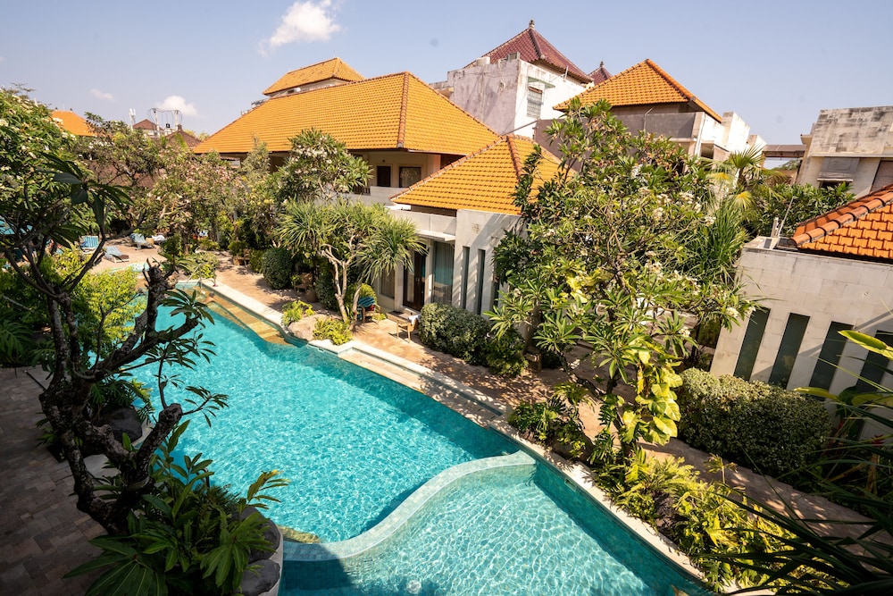 Baleka Resort Hotel and Spa 66/74