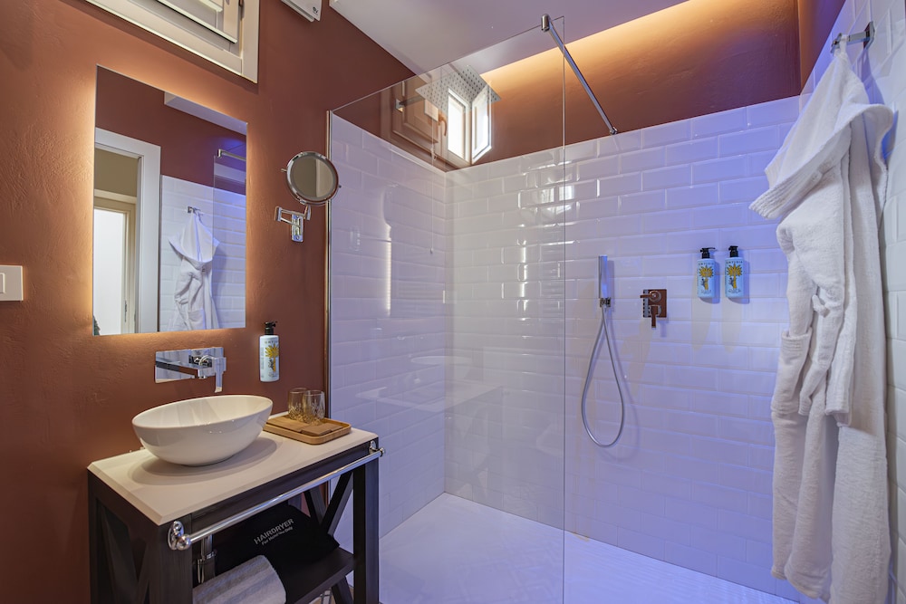Costamante Suites & Spa 50/50
