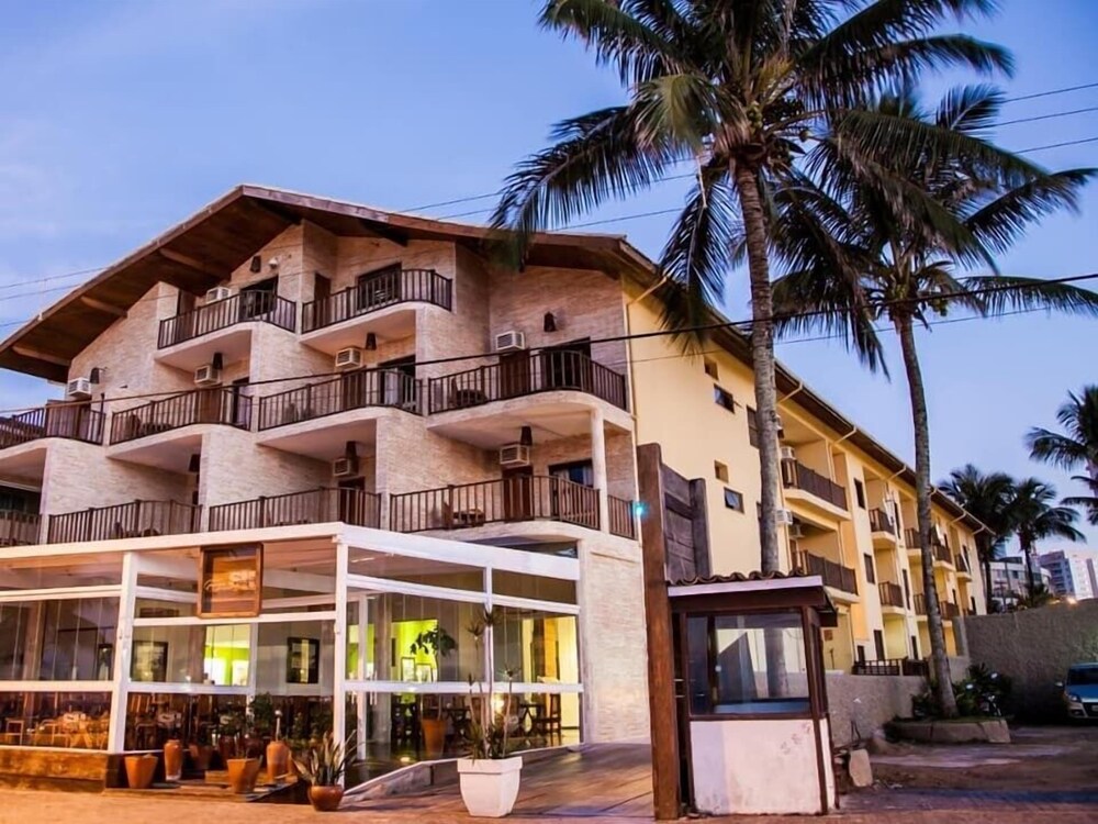 Strand Hotel 2/50