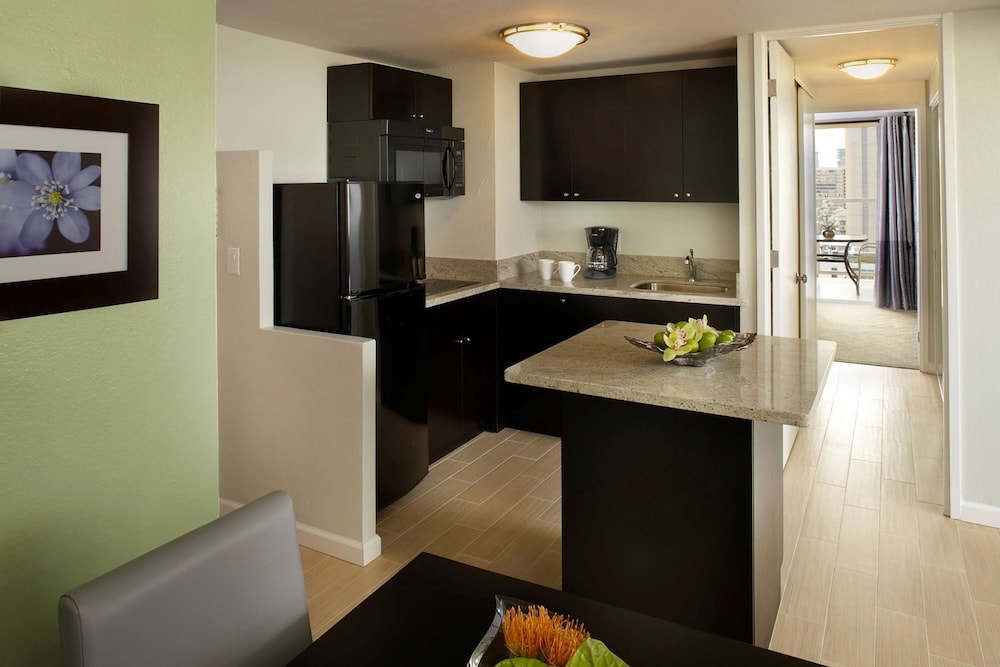 Skyline Island Colony Hotel 37/49