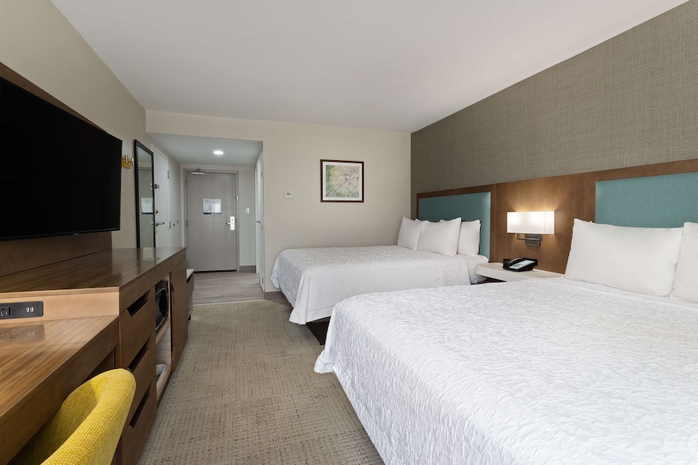 Hampton Inn Perry, FL 21/41