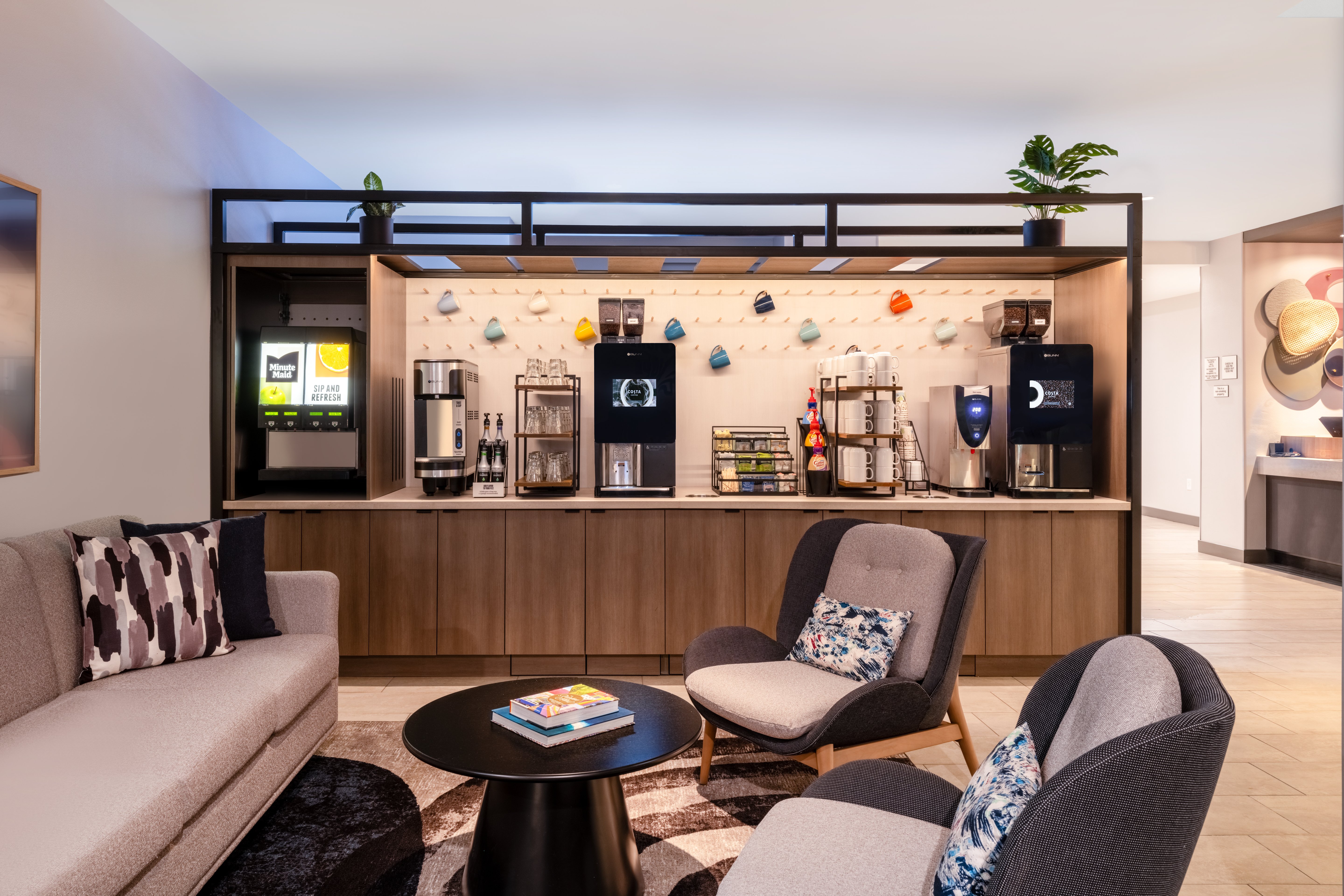 Atwell Suites Austin Airport, an IHG Hotel 56/72