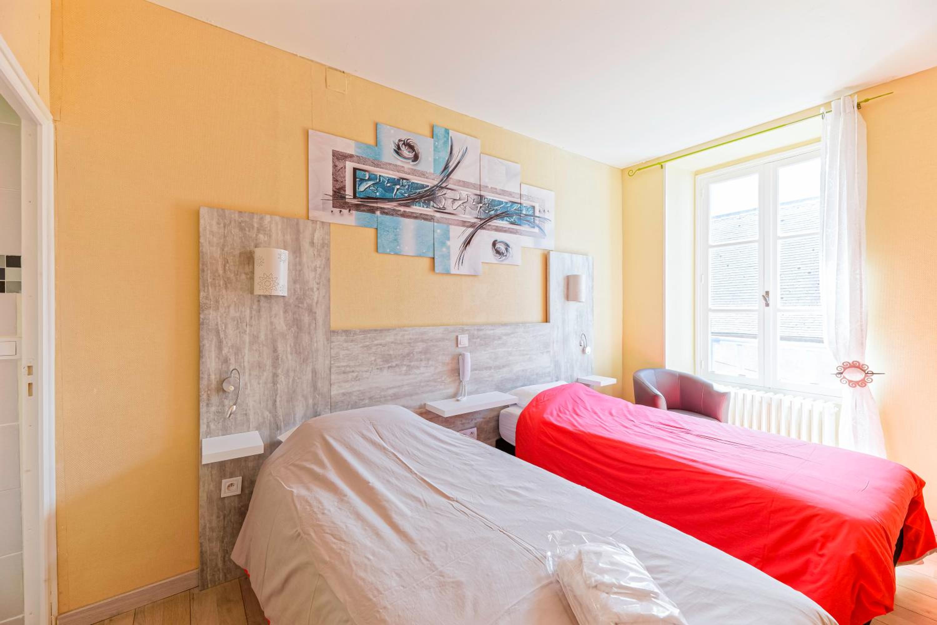 Room, Twin Beds
