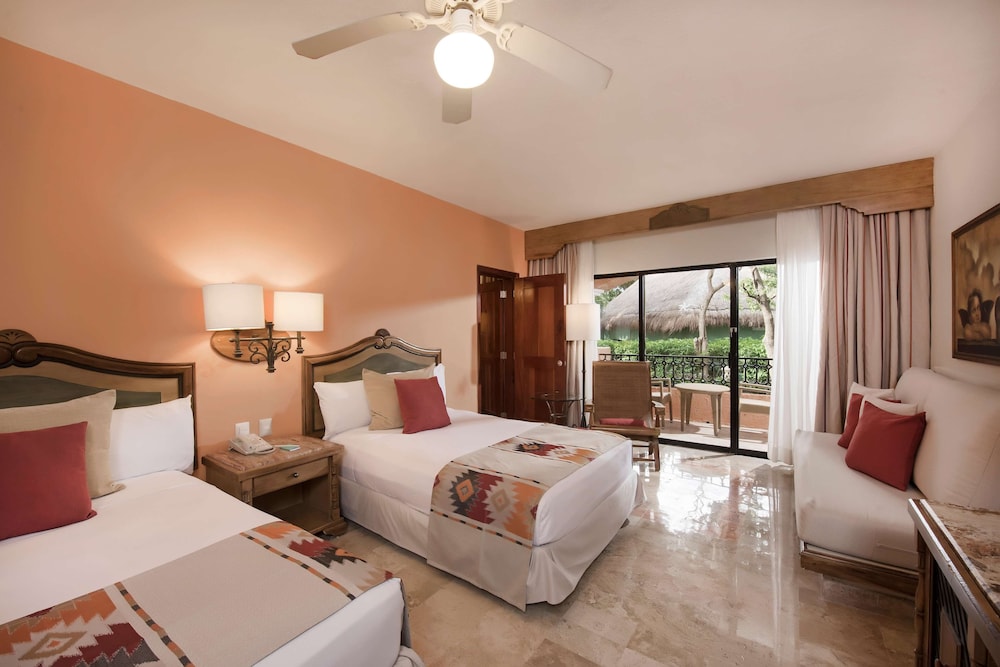 Iberostar Waves Paraiso Beach 12/50