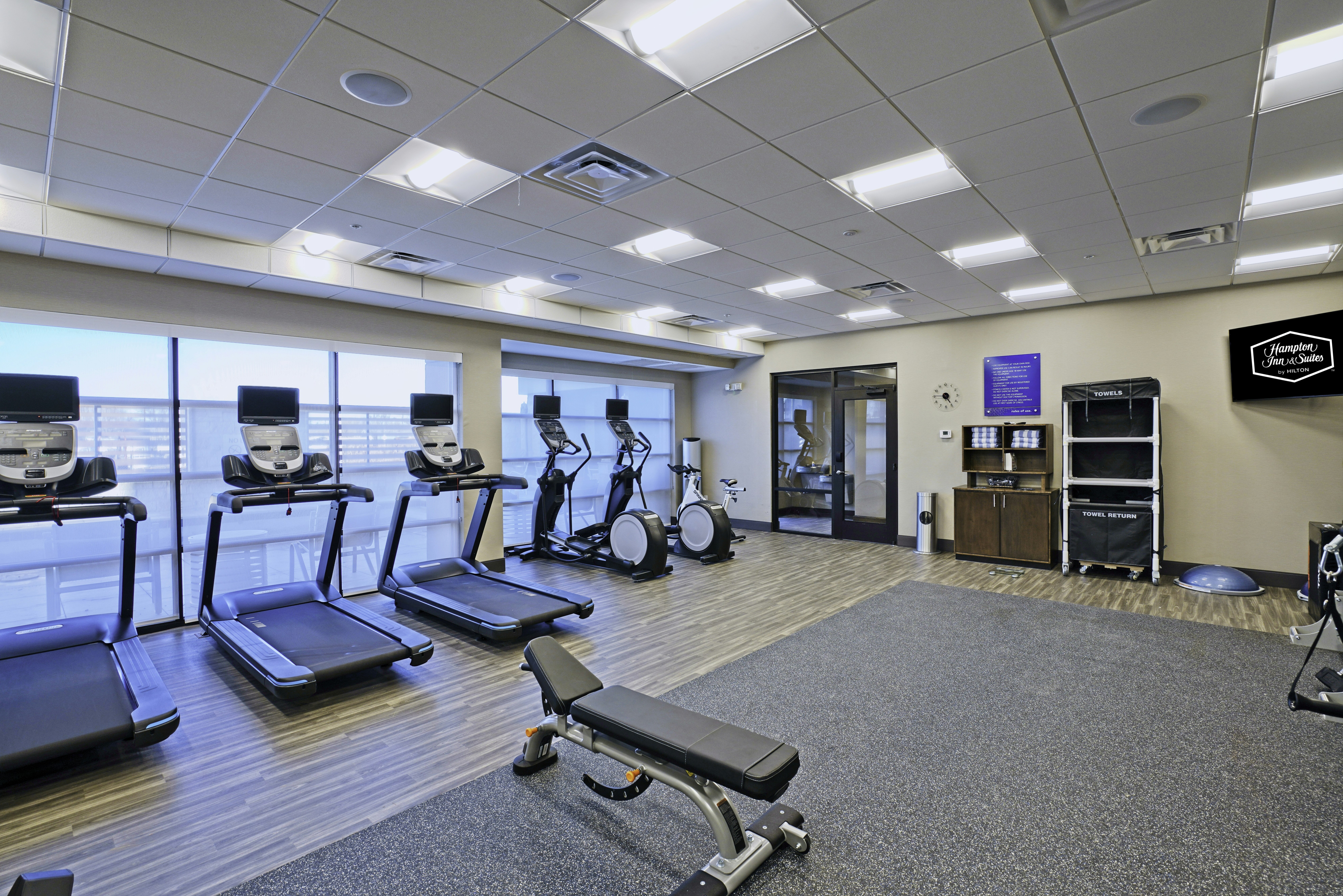 Hampton Inn Suites Lubbock University 7/12