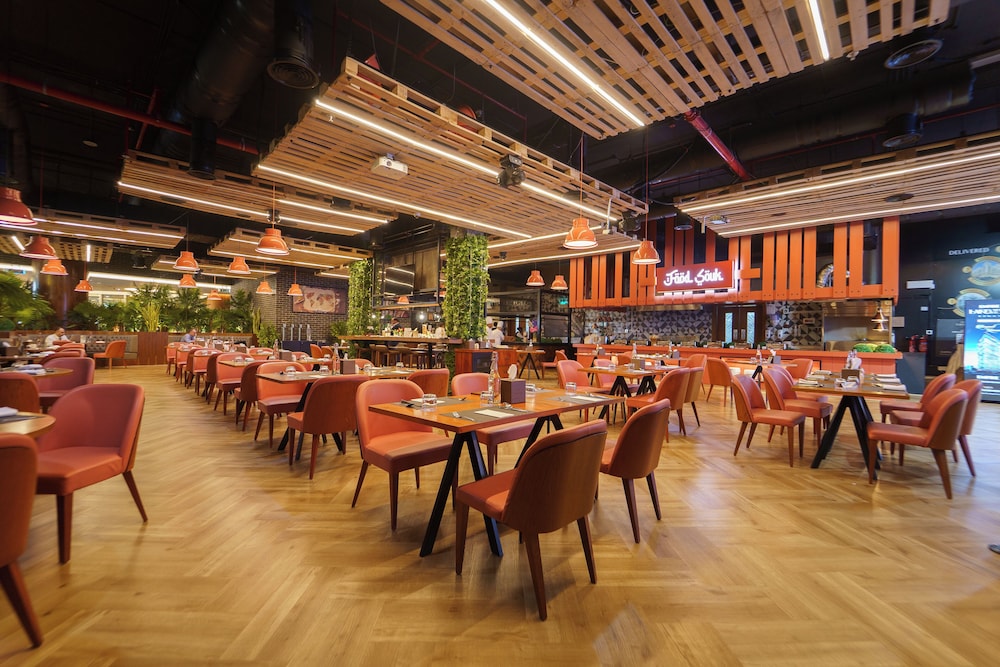 Park Regis Business Bay 38/49