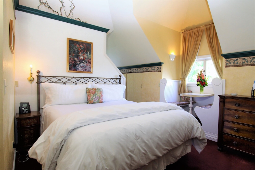 Napa Inn 25/50