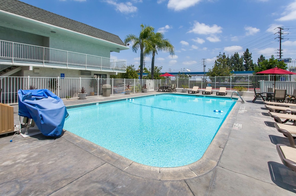 Motel6 Rosemead, CA - Los Angeles 32/46