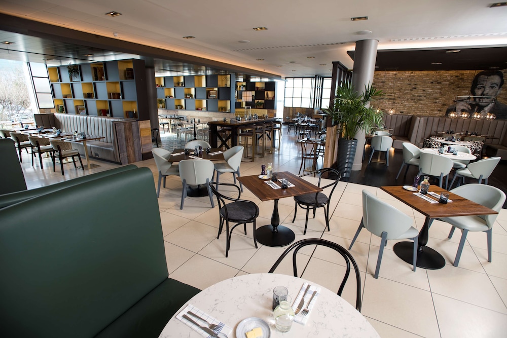 Radisson Blu Hotel London Stansted Airport 52/68