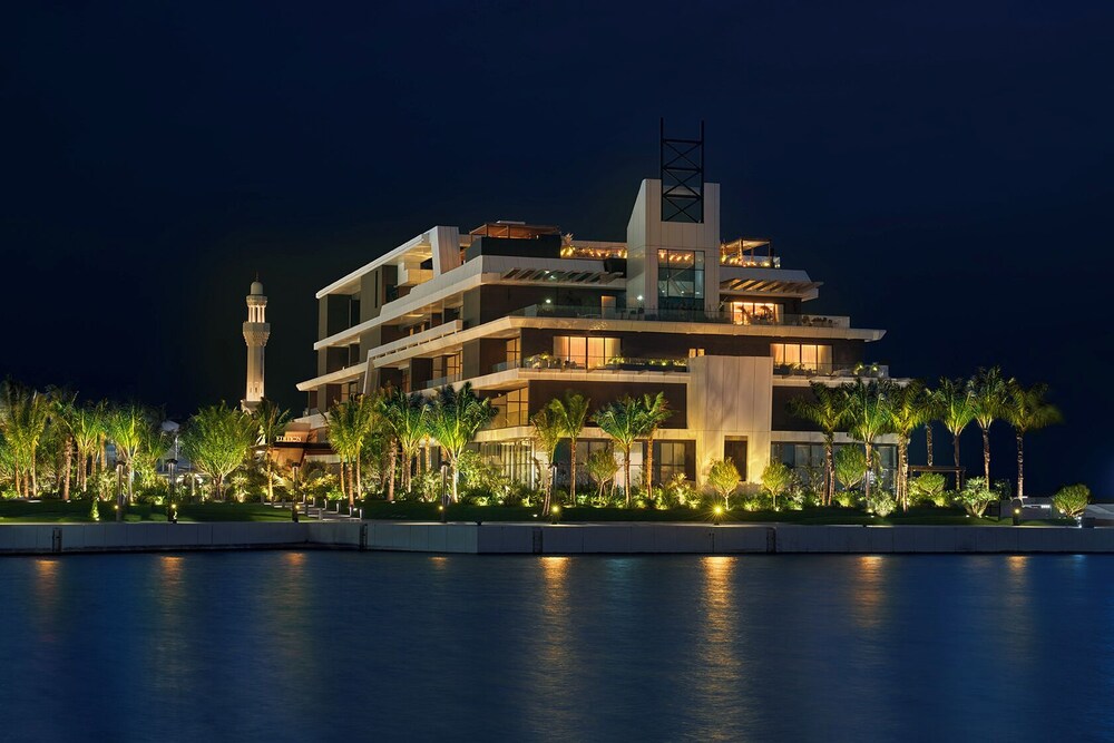 The Jeddah EDITION 2/50