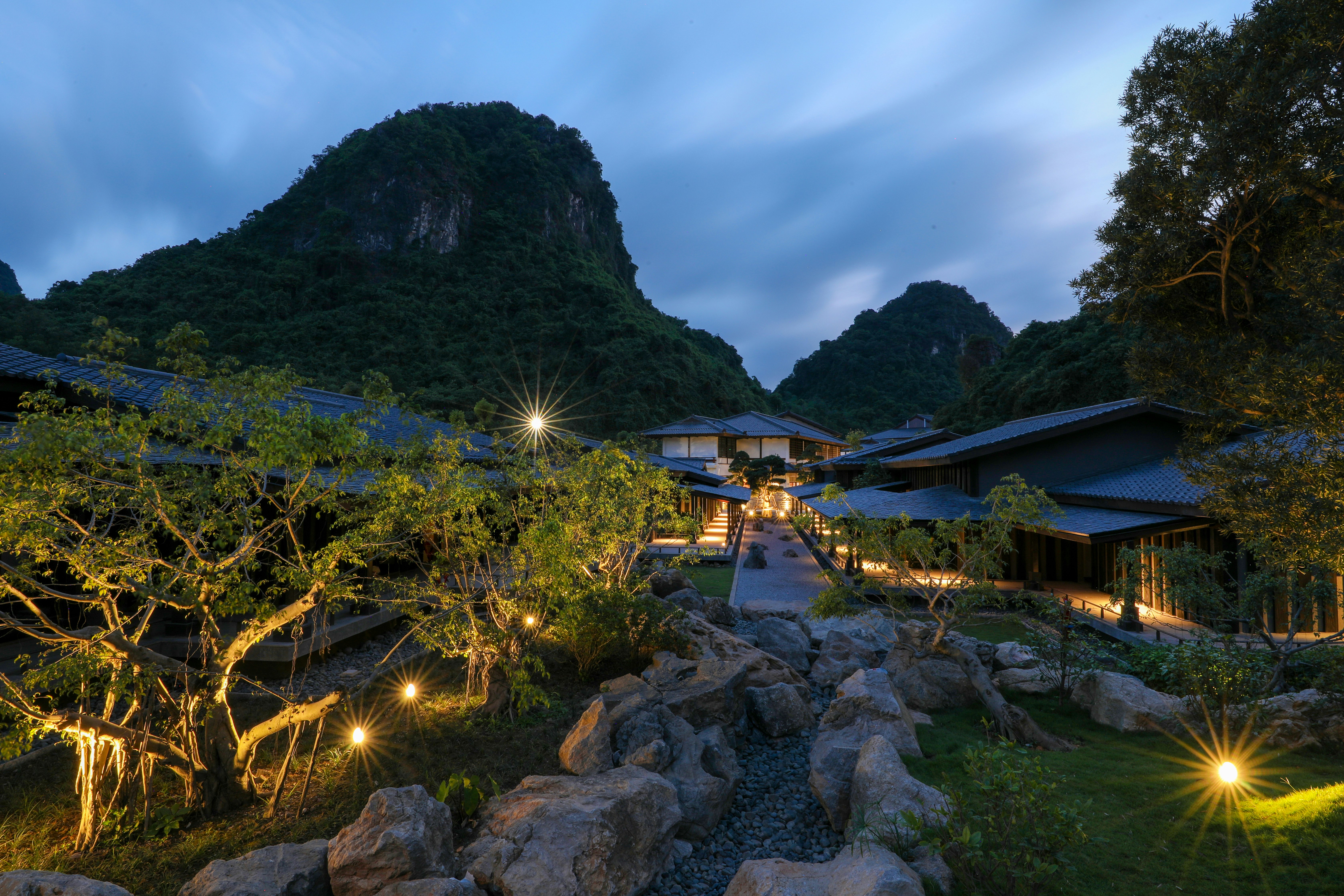 Hilton Quang Hanh Onsen Resort 67/74