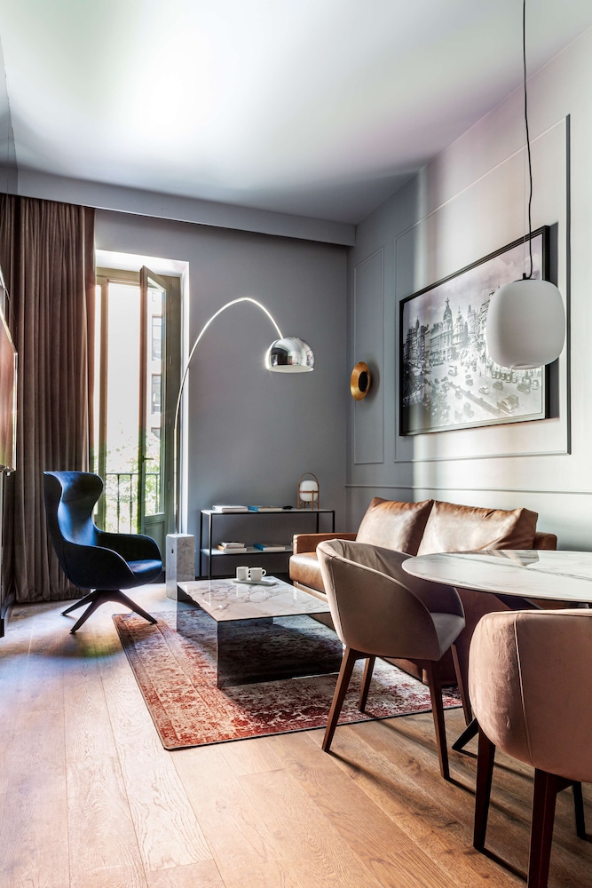 RADISSON BLU MADRID PRADO 49/74