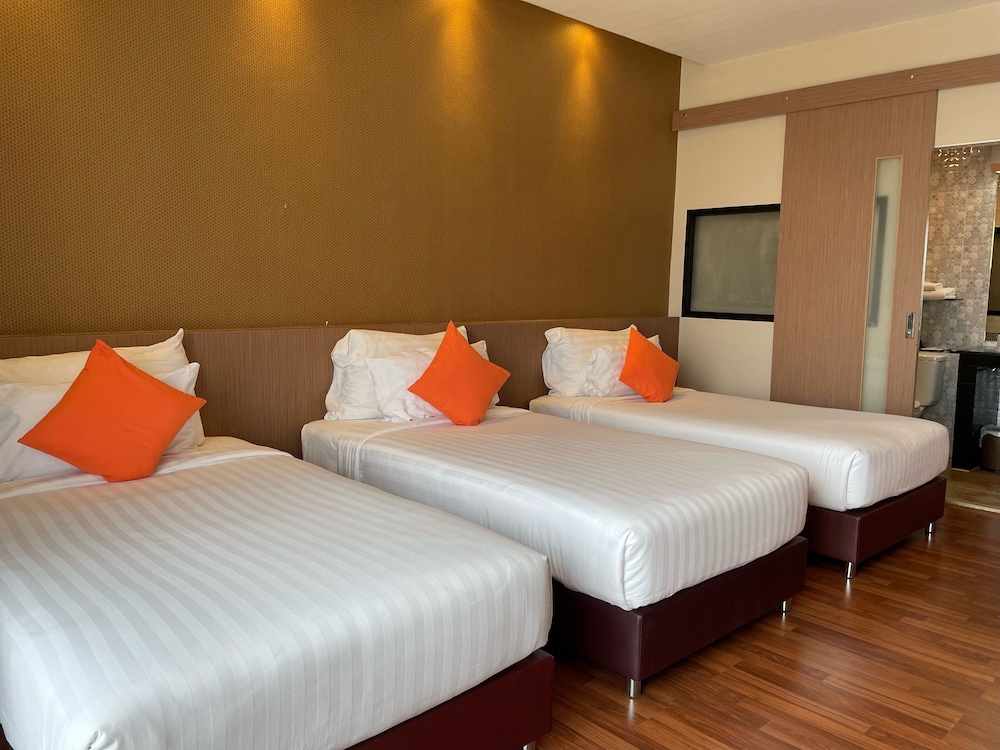 Ton Aoi Grand Hotel photo4
