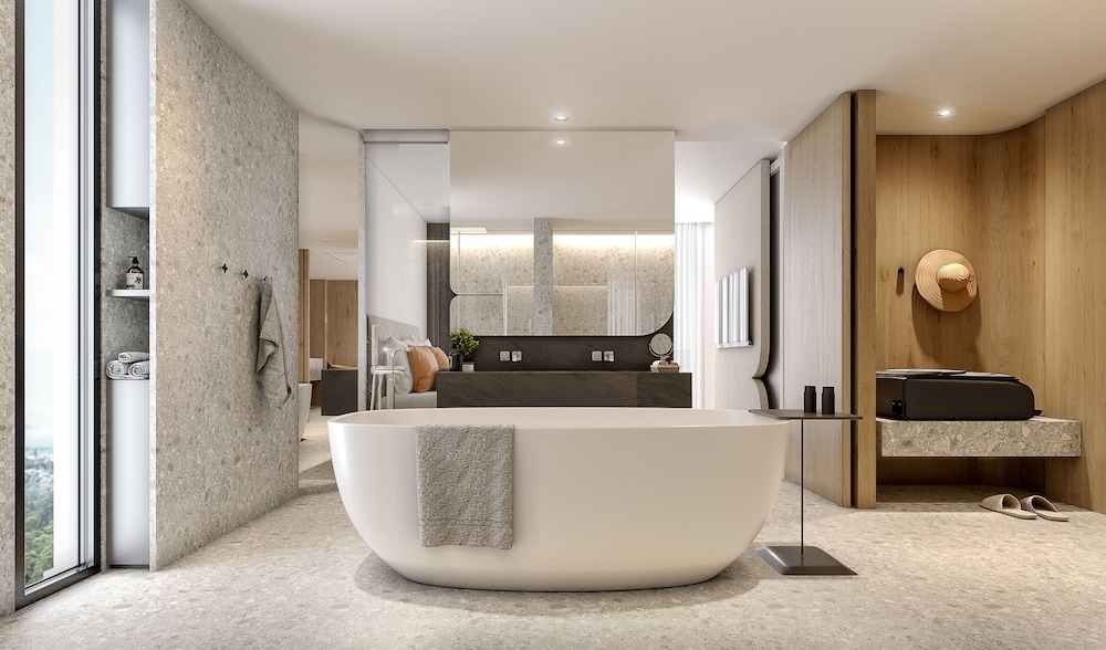 1 BEDROOM, SUITE