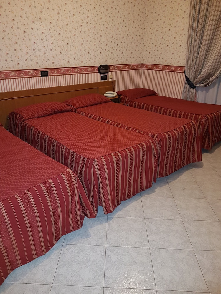Hotel Demetra Capitolina 19/29