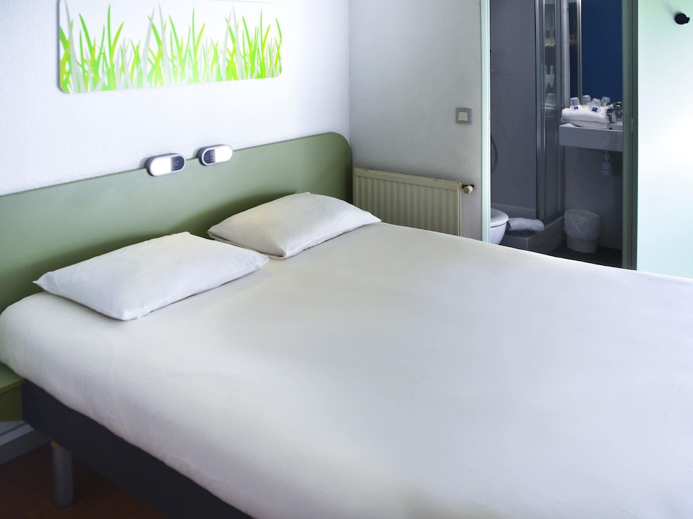 Ibis Budget Hyeres Centre Ville 25/70