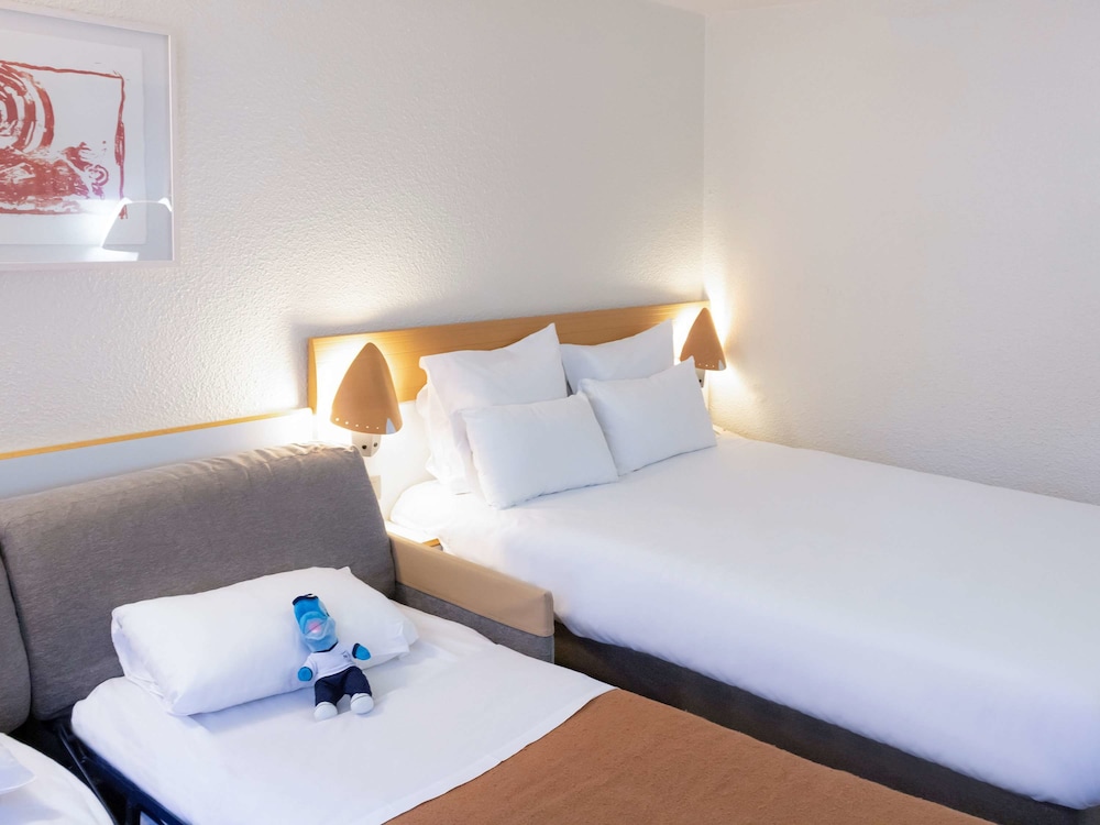NOVOTEL ROUEN SUD 20/72