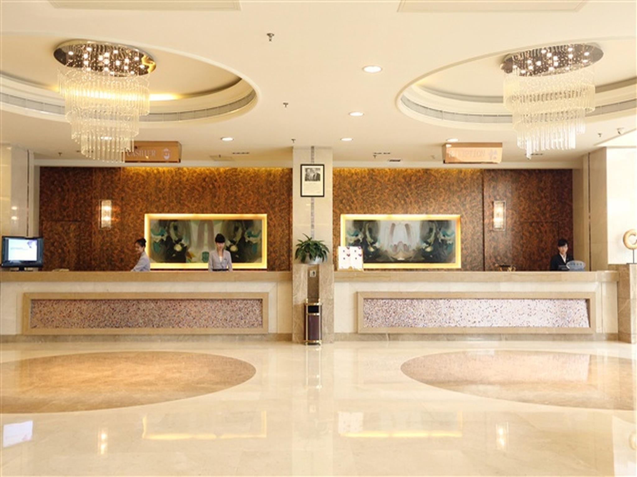 Qingdao Kuaitong International Hotel 3/43