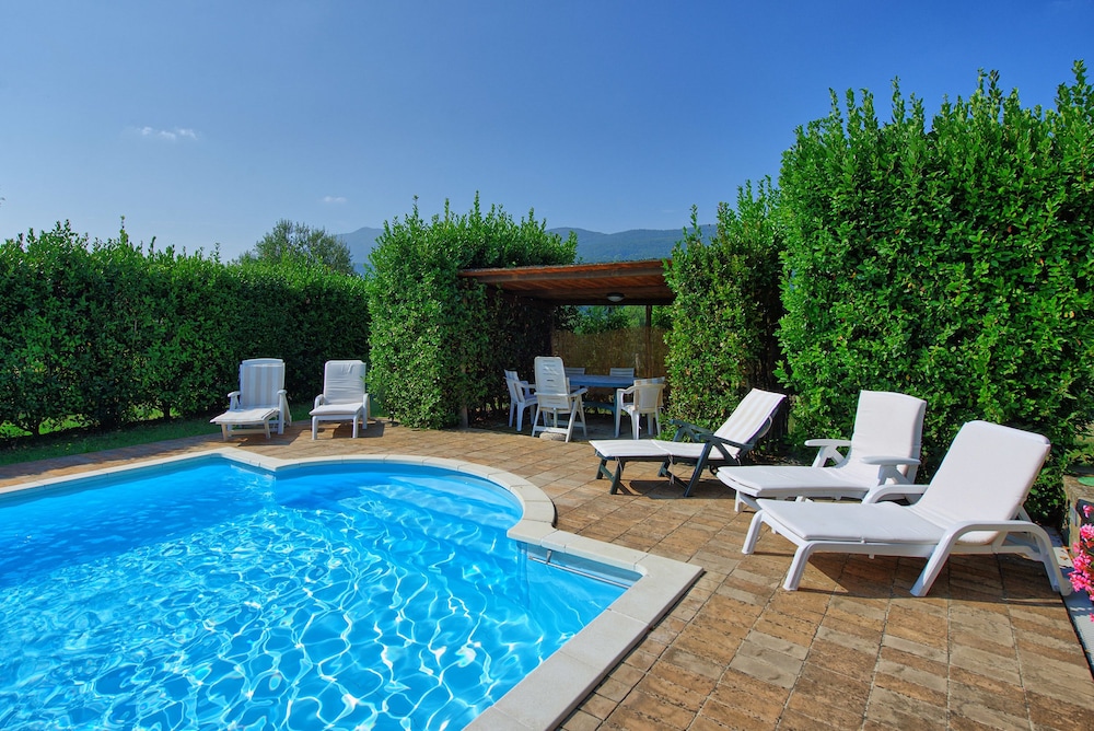 Casale Giulio 19/23