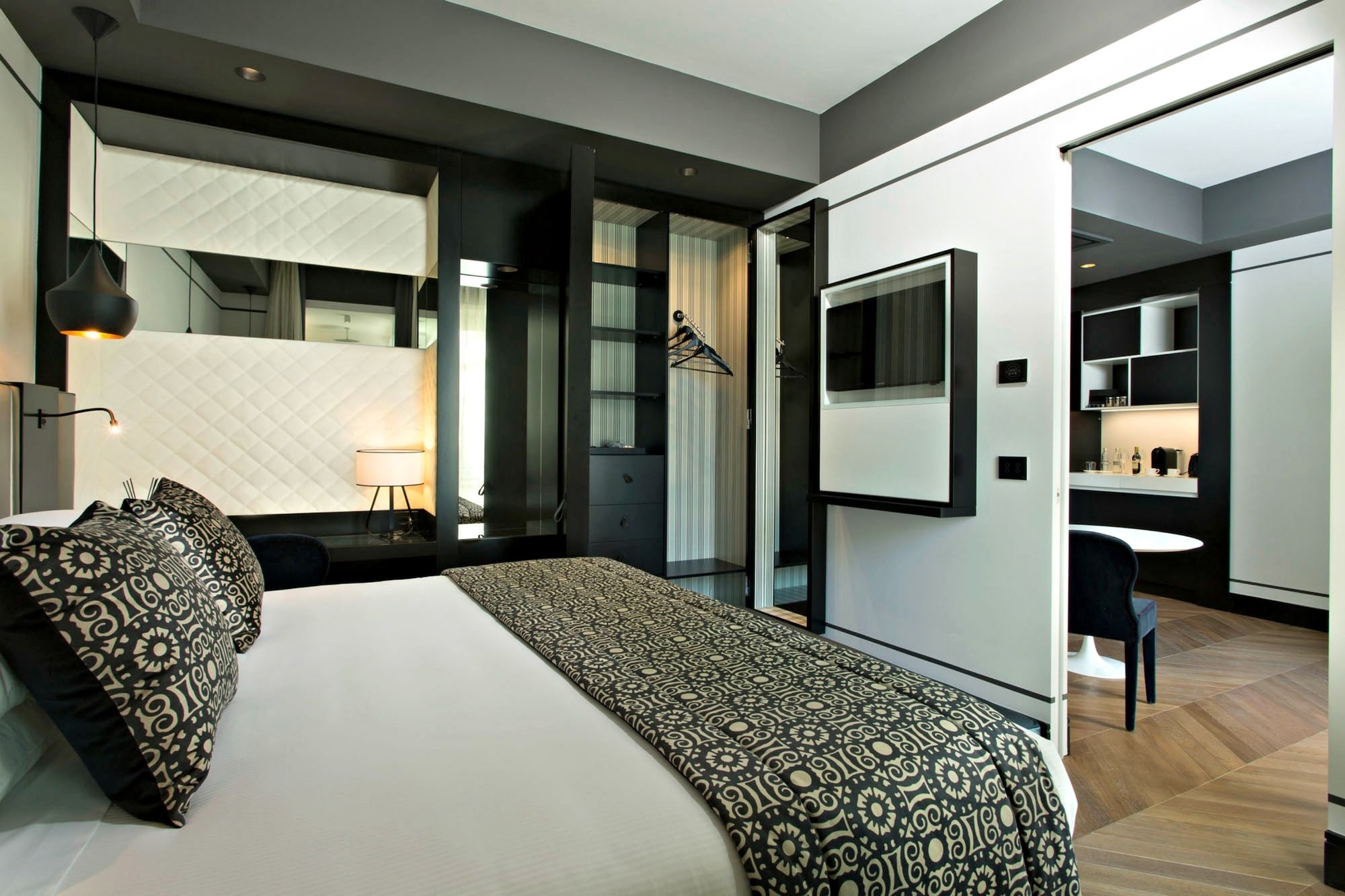Family suite