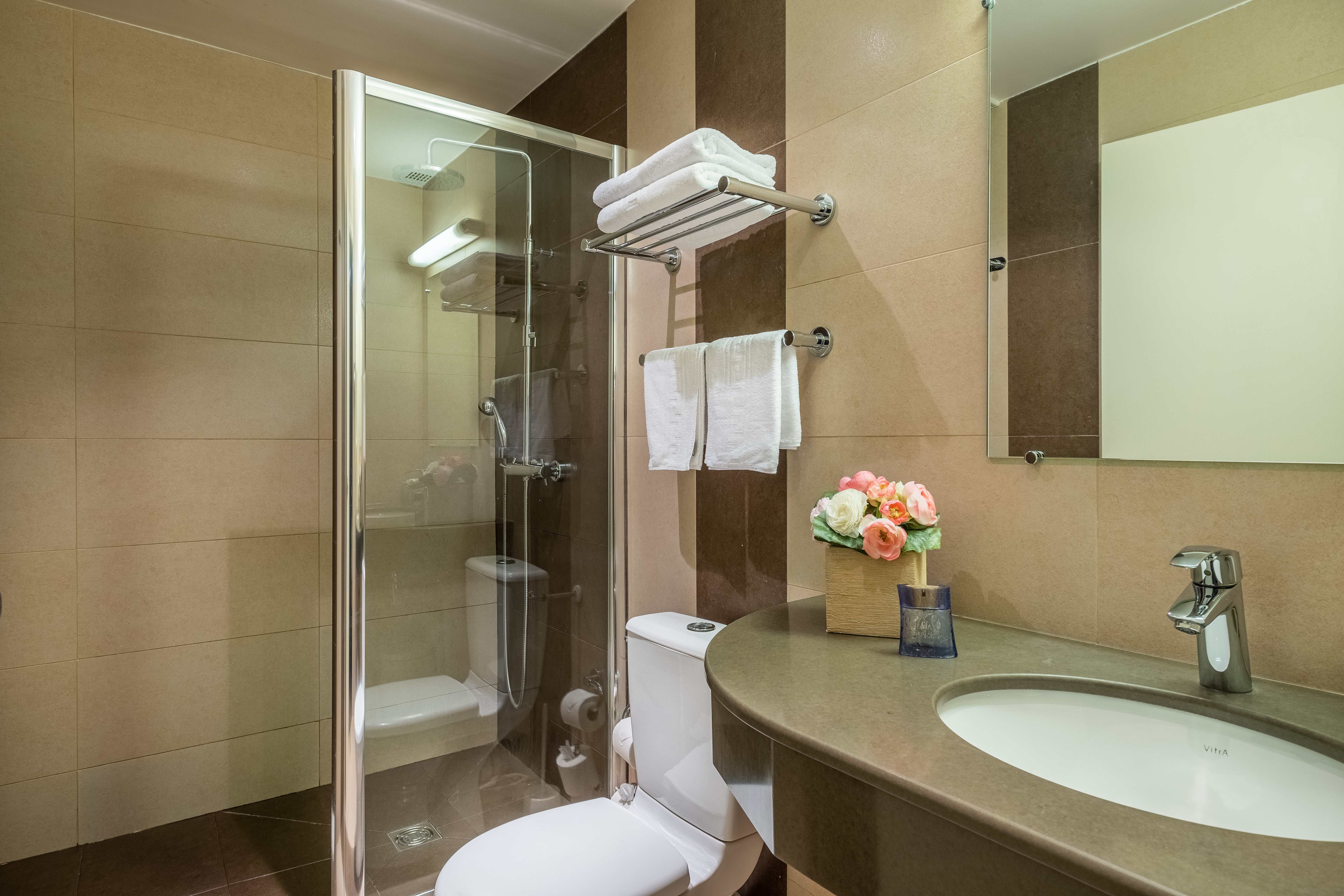 Hotel London Paris 45/50