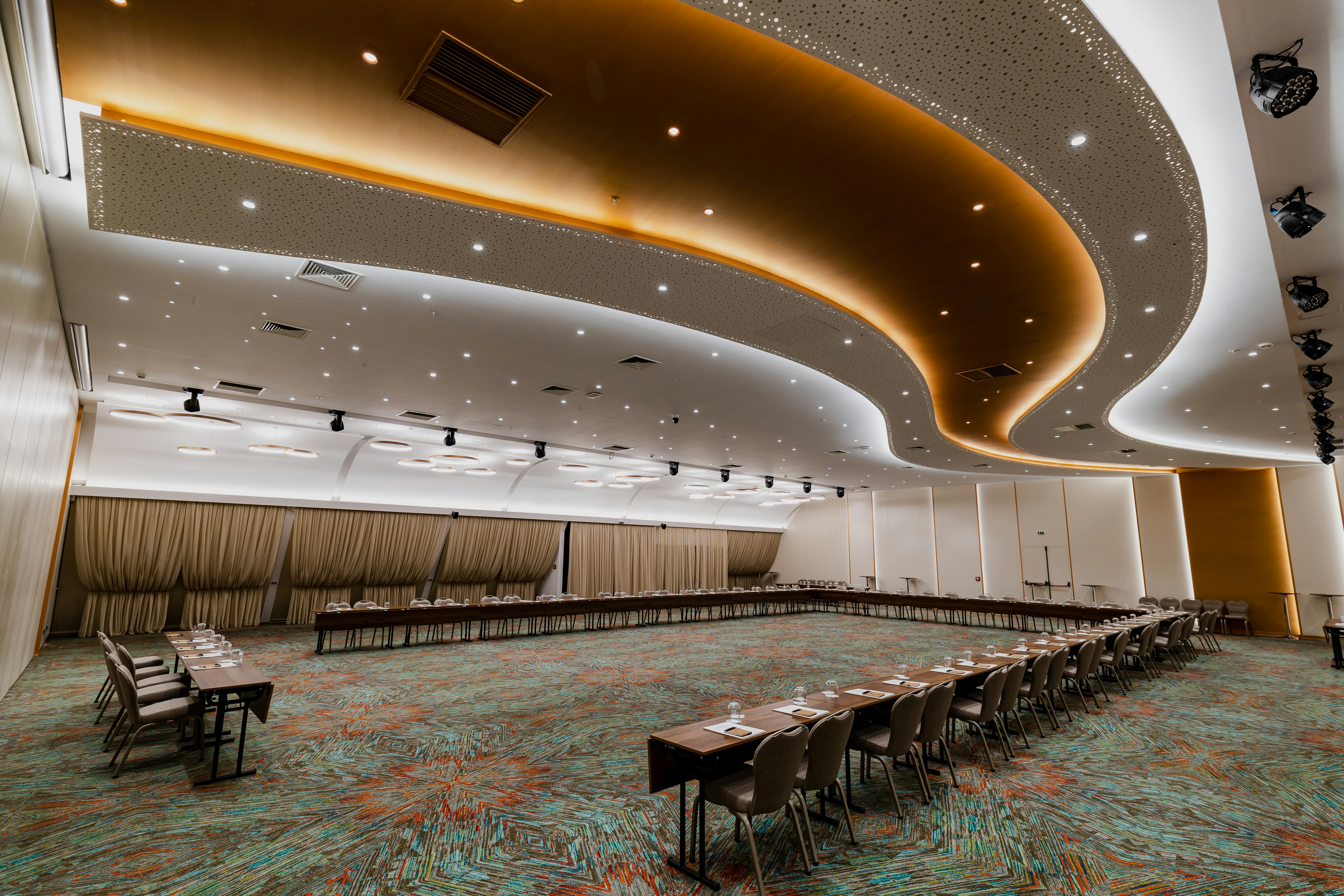 Holiday Inn Skopje 14/39