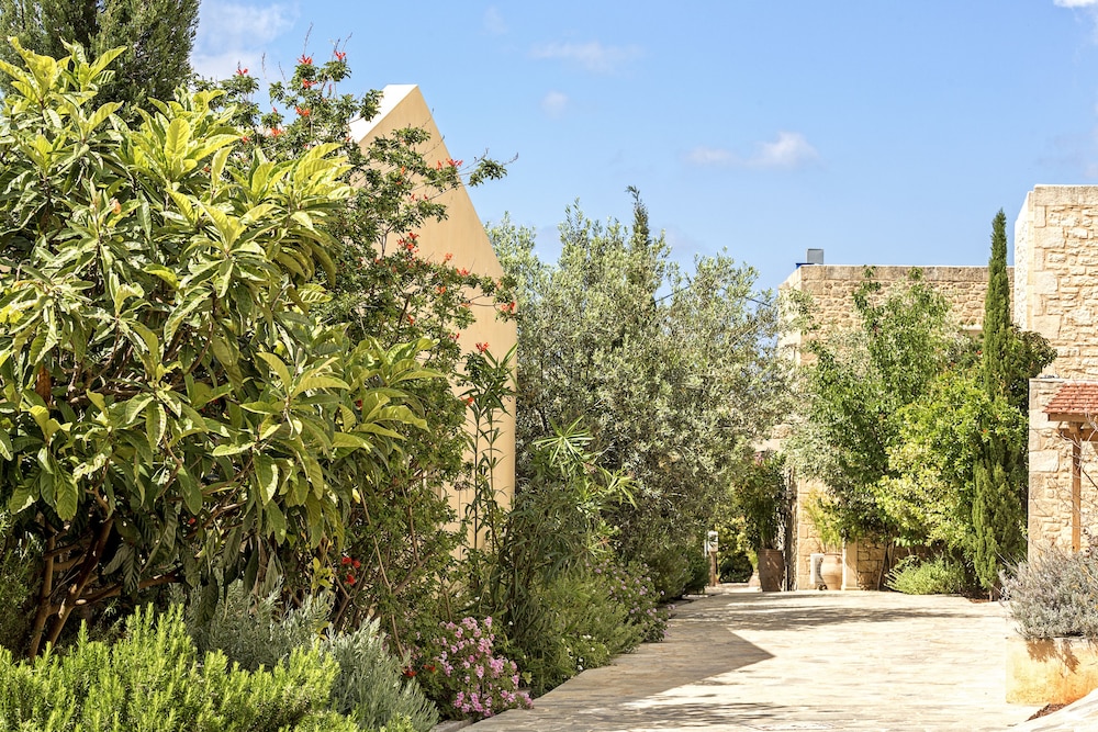 Kapsaliana Village Hotel 47/50
