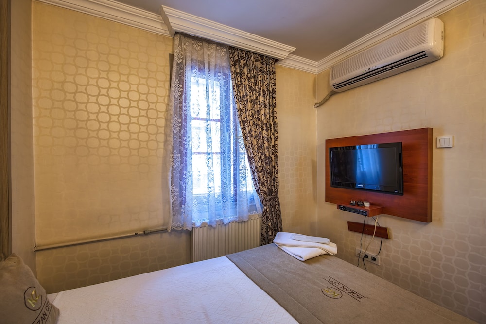 Kozan City Hotel 28/70