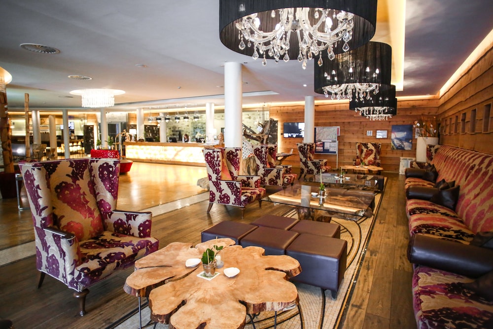 HAUS WOLF IM ALPINE PALACE NEW BALANCE LUXUS RESORT 37/50