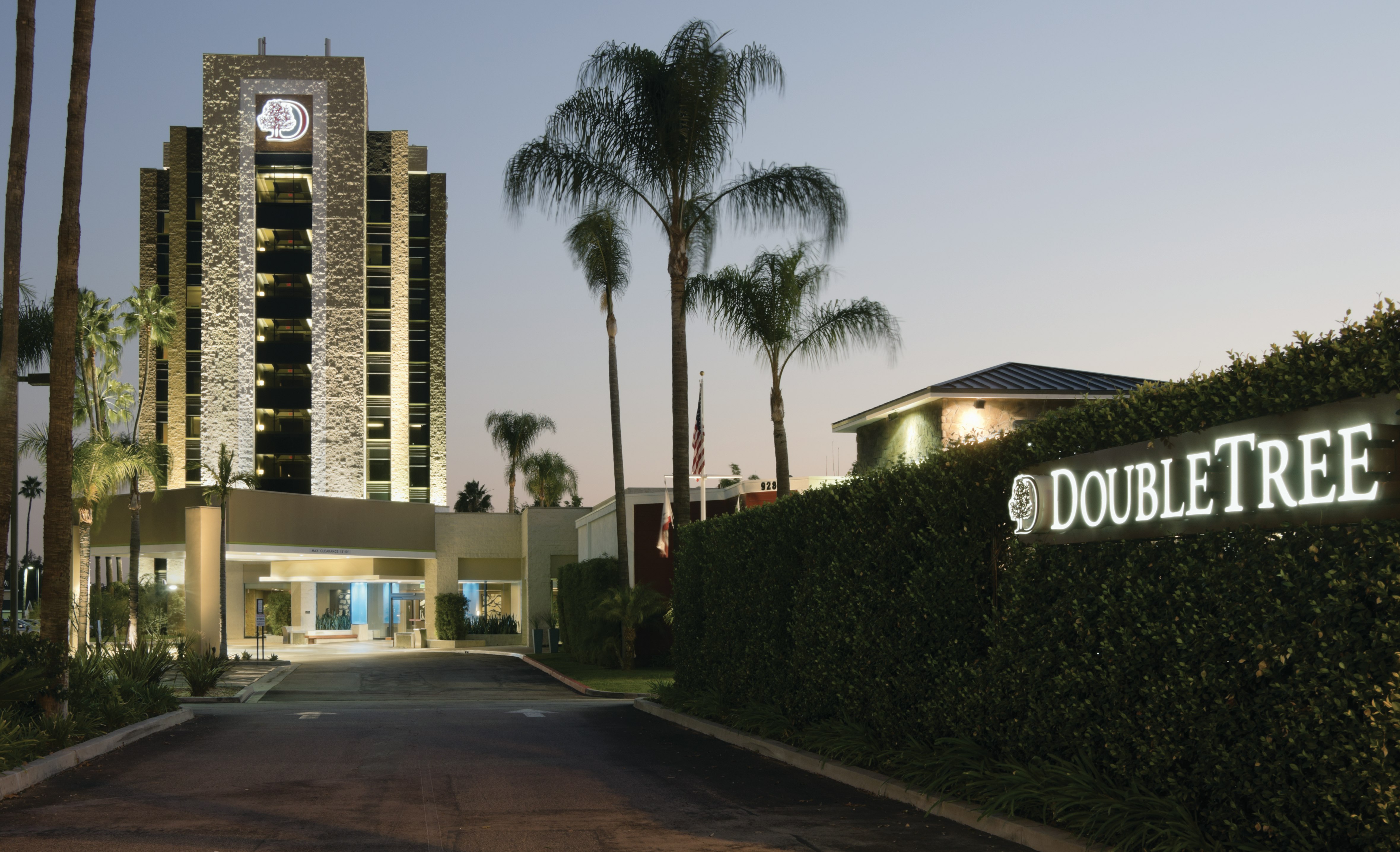 DoubleTree by Hilton Hotel Monrovia - Pasadena Area 44/45