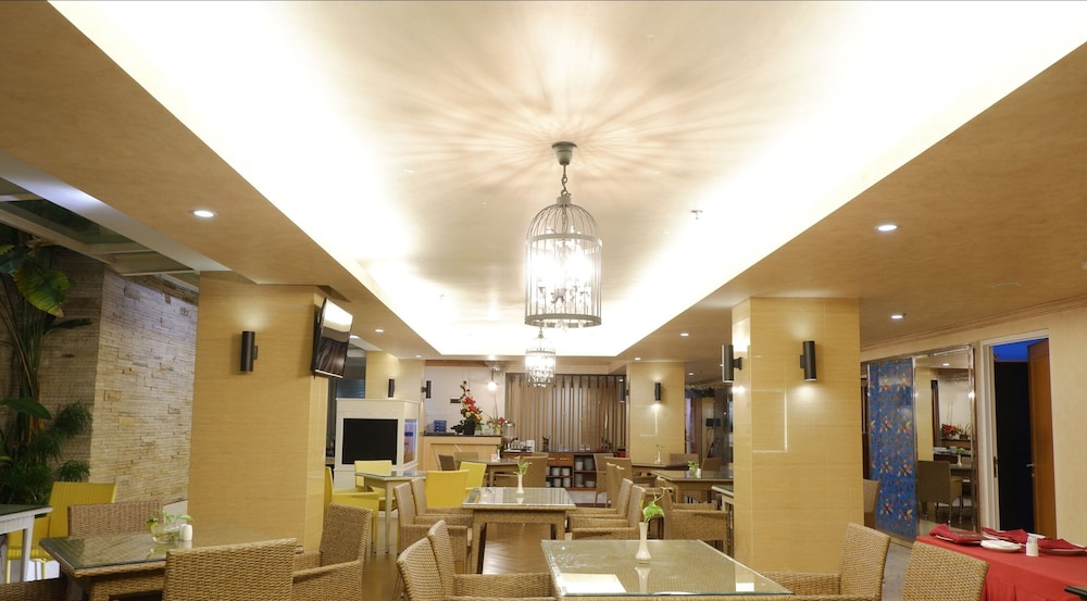 Best City Hotel 52/57