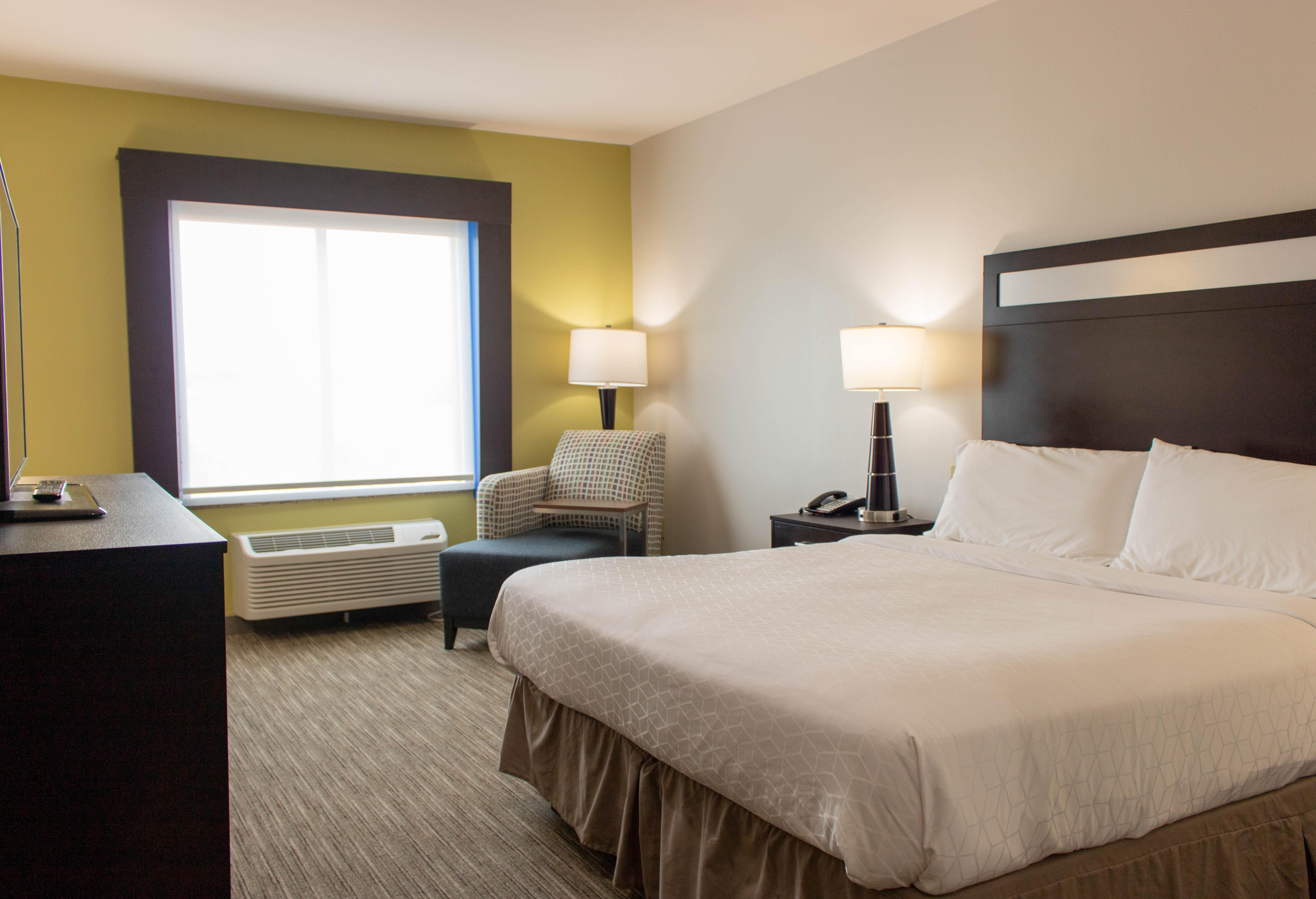 Room, King Bed