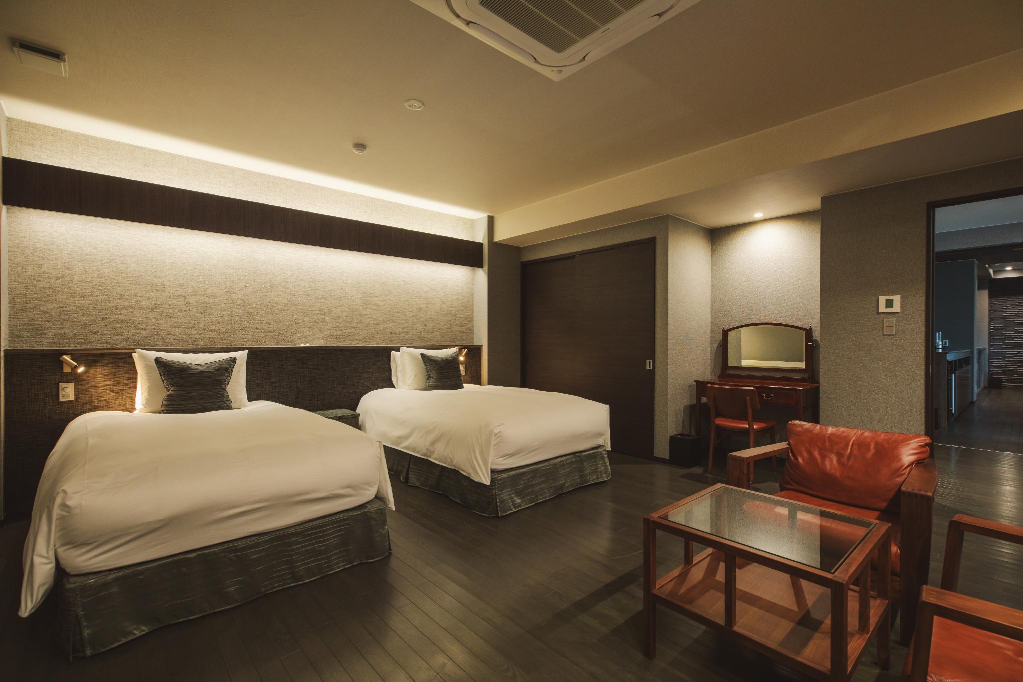 Semi Room, Suite, 2 Semi Double Beds