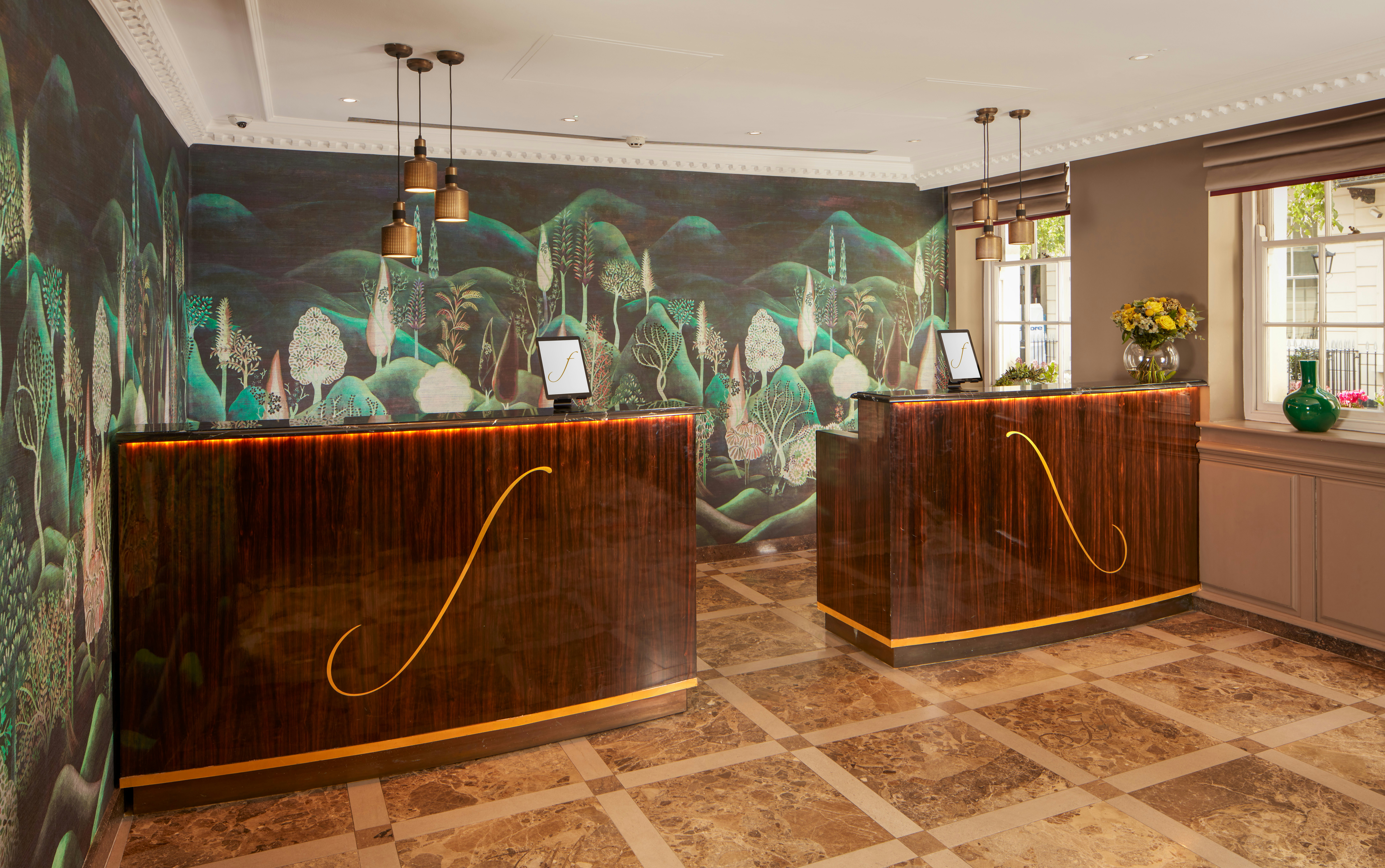 Flemings Hotel Mayfair 8/80