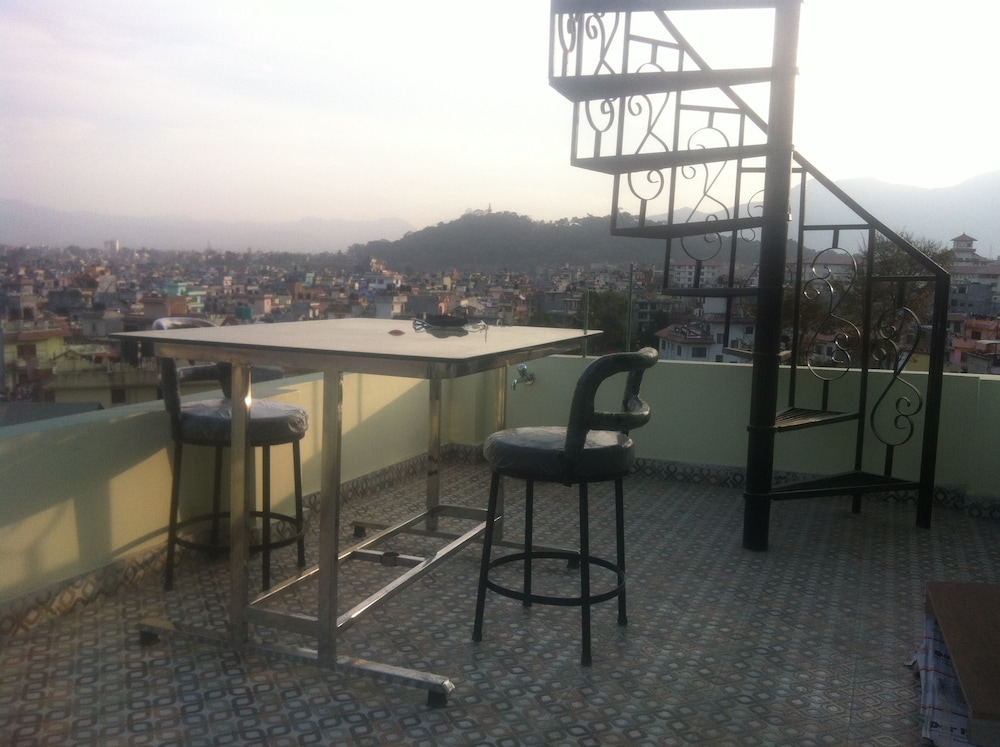 Asian Himalaya Home Stay 14/21